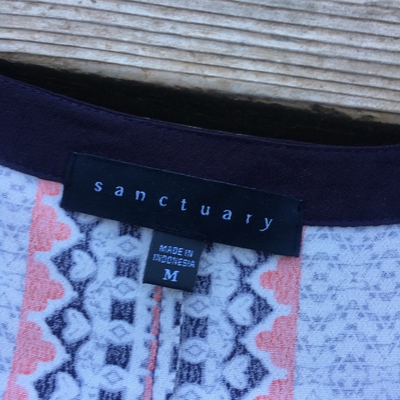 Sanctuary top - Picture 3 of 4